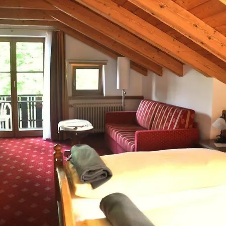 Отель Weinklause