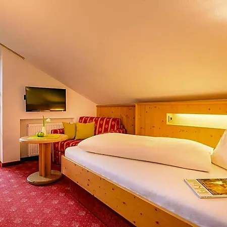 Weinklause Superior 3* Όμπερσντορφ